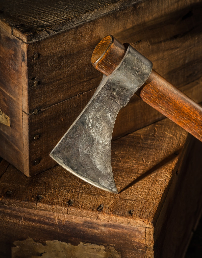 Hand Forged High Carbon Steel  (shown with walnut handle - HD105)