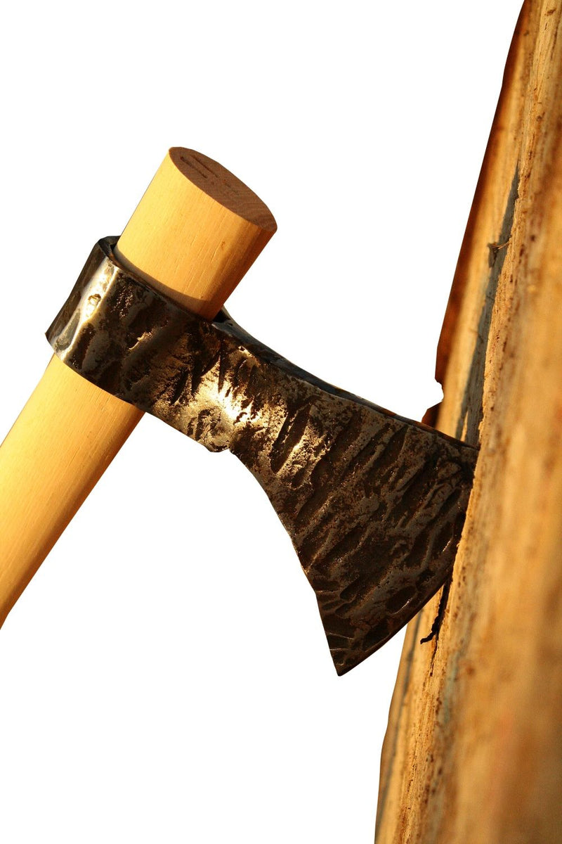 The "Tiger Hawk" Throwing Tomahawk in Action